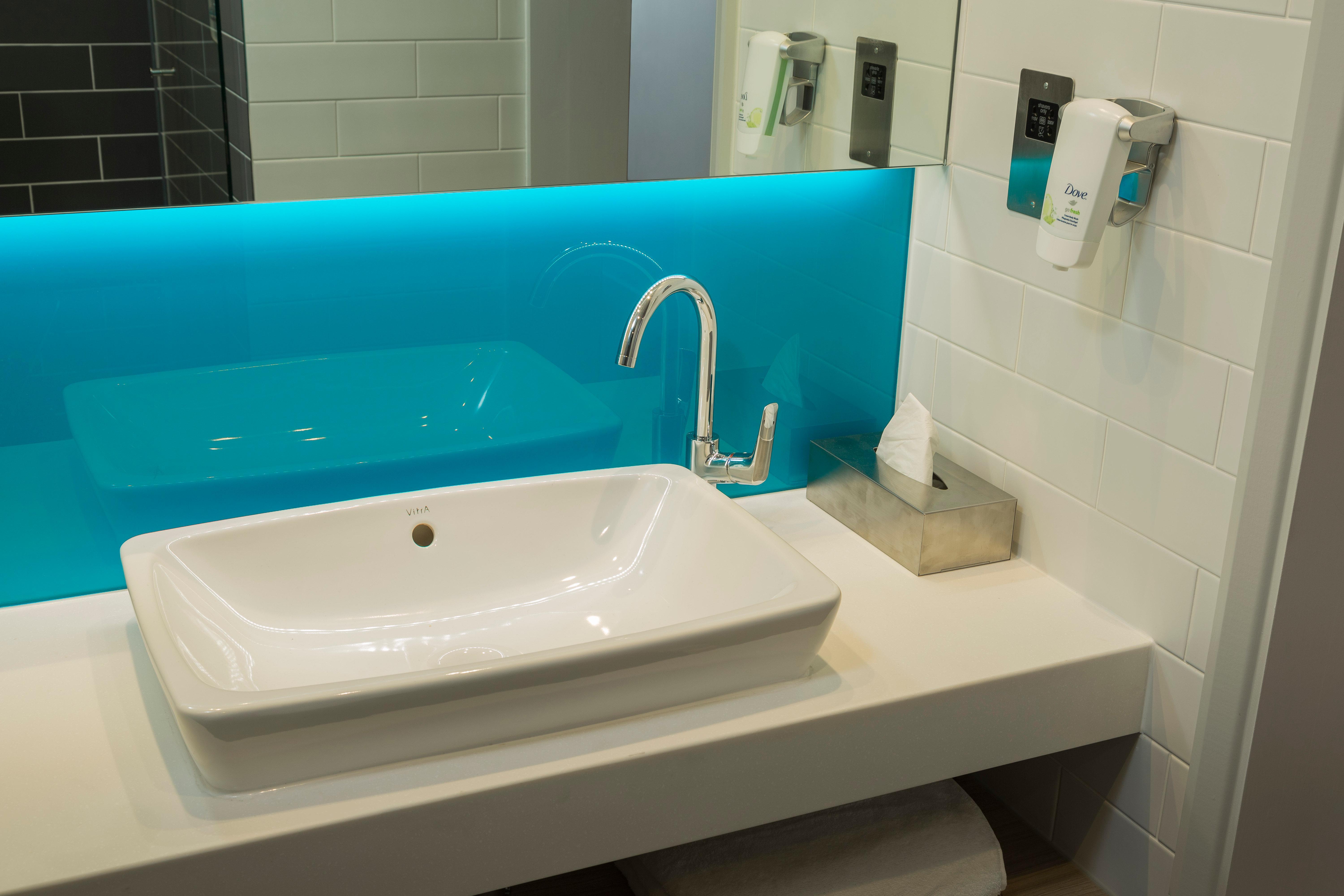 Holiday Inn Express St. Albans - M25, Jct.22 St Albans Екстер'єр фото