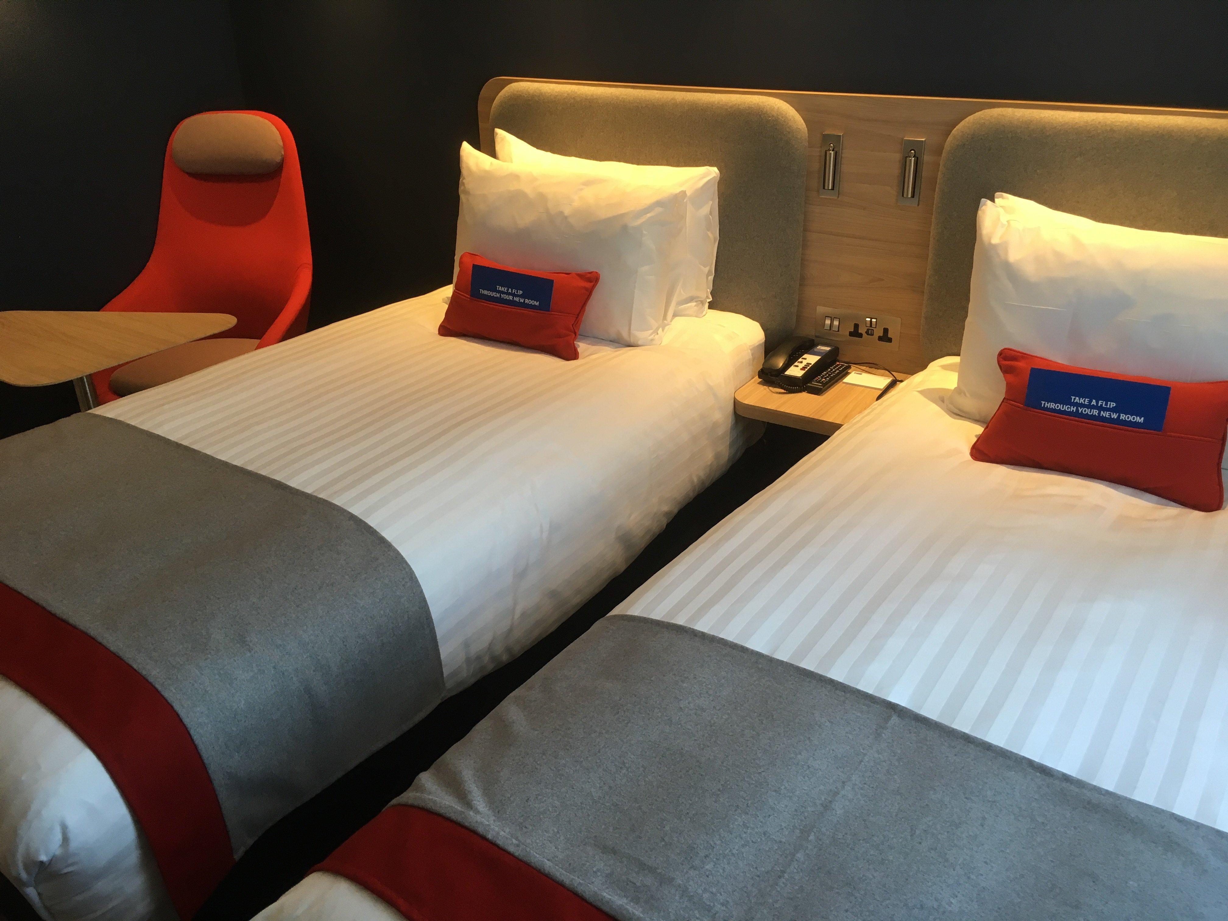 Holiday Inn Express St. Albans - M25, Jct.22 St Albans Екстер'єр фото