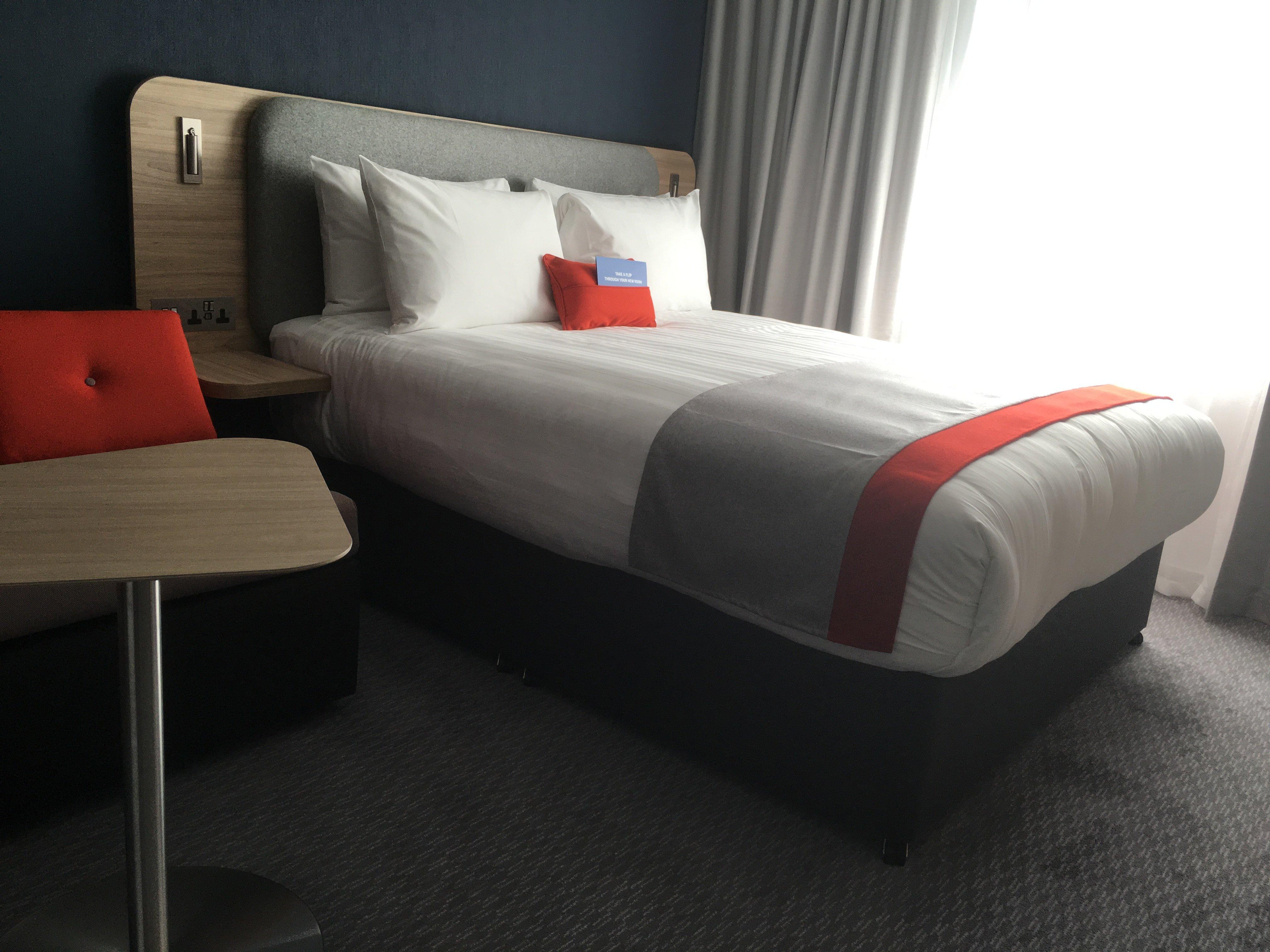Holiday Inn Express St. Albans - M25, Jct.22 St Albans Екстер'єр фото