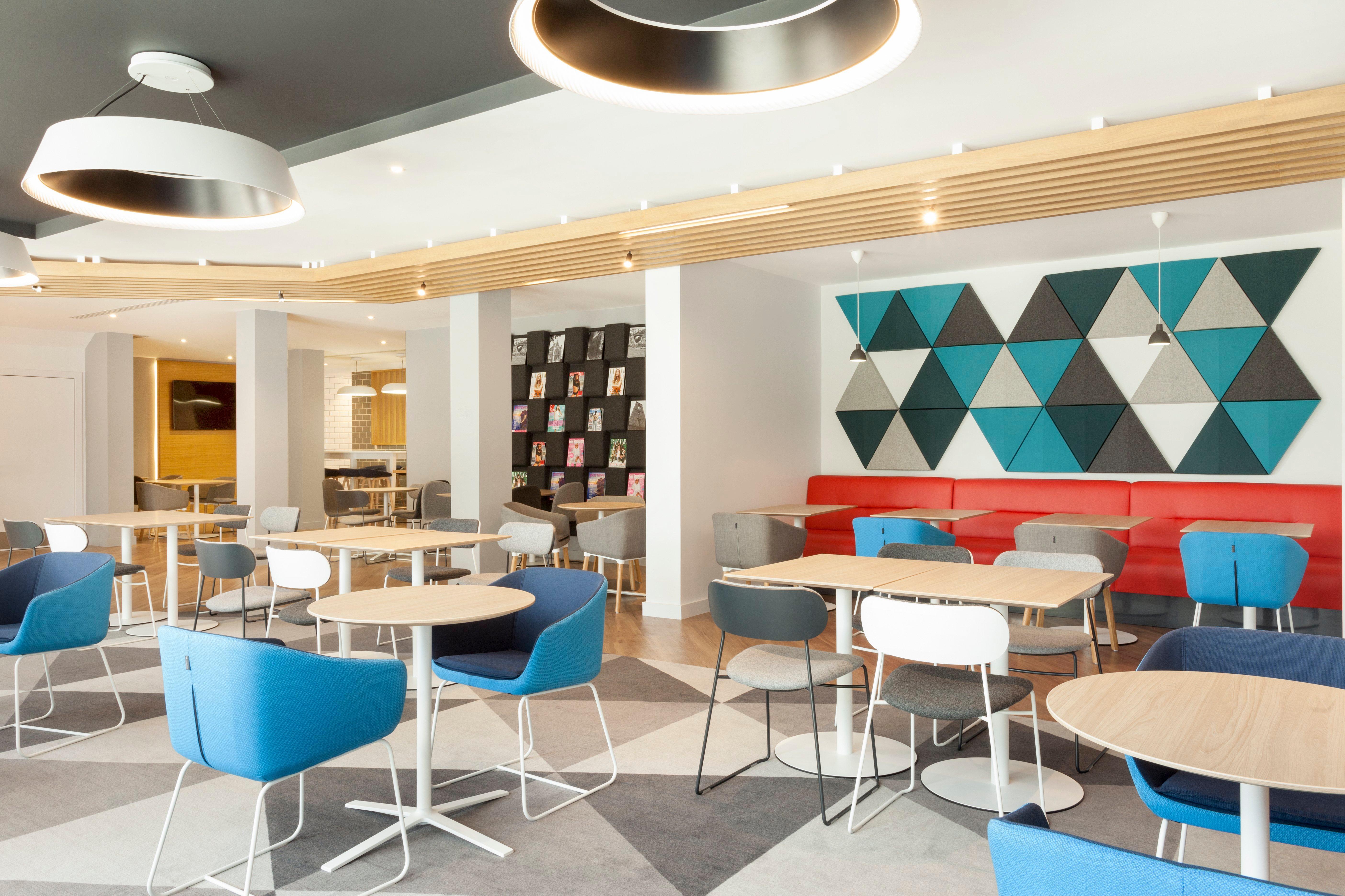 Holiday Inn Express St. Albans - M25, Jct.22 St Albans Екстер'єр фото